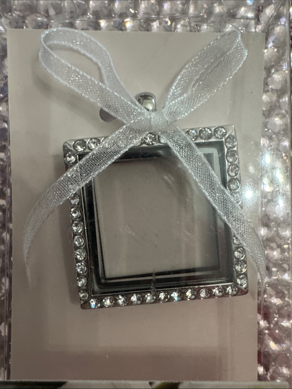 David Tutera Frame Charm  NWT